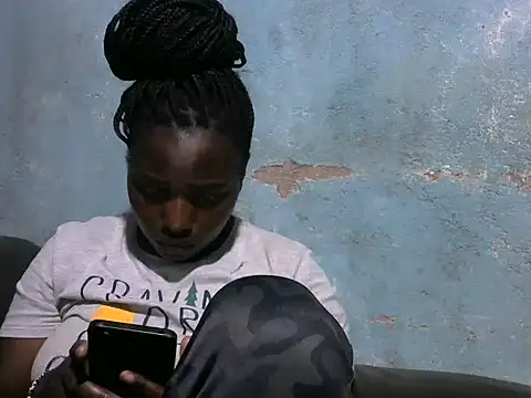 sweet gal01 online show from September 24, 7:35 pm