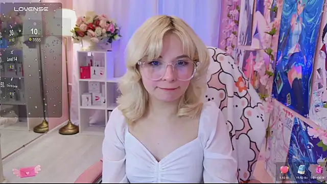 Snapshot of Coconut_Mia chatting on September 26, 1:53 pm Coconut Mia online show from September 26, 1:53 pm