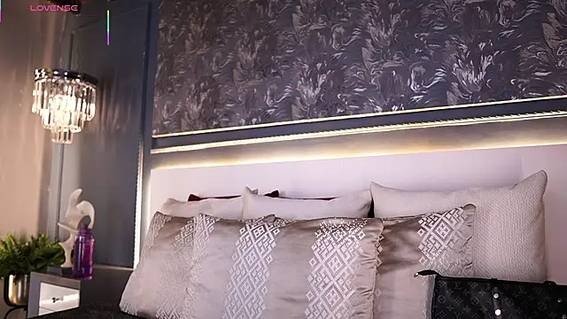 AylinMillerxs online show from March 25, 8:56 pm