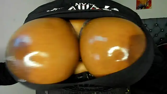 Najayla adams1 online show from July 3, 2:34 pm