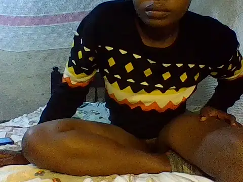 Amanda255 online show from June 14, 2:24 am