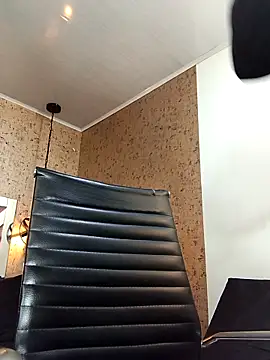 Michelle Brito1 online show from September 16, 8:28 pm