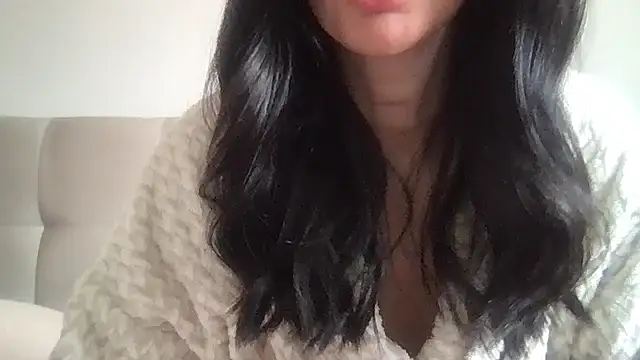 paolajonez online show from November 22, 3:48 pm