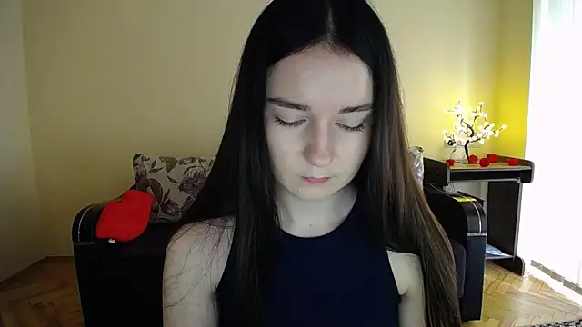 Pretty shy online show from June 5, 9:04 am