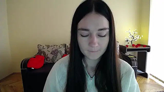 Pretty shy online show from March 18, 9:36 am