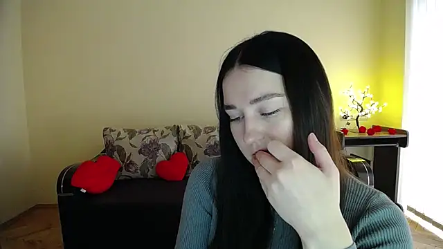 Pretty shy online show from March 2, 9:38 am