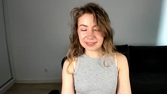 Mia Tasty online show from April 12, 1:25 pm