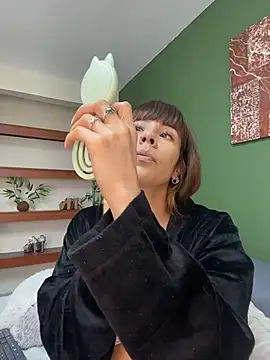 iriiina veneno online show from November 14, 10:54 pm