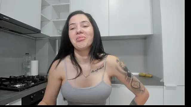 Emmapmg online show from January 15, 12:11 pm