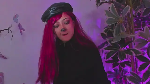 BonnieCute  online show from April 28, 2:27 am