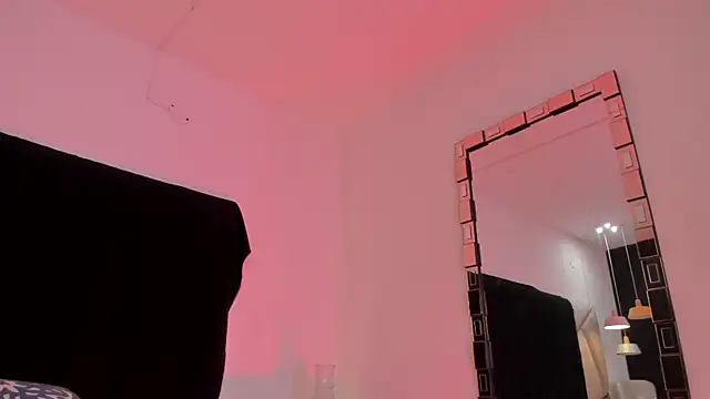 BonnieCute  online show from October 31, 1:29 am