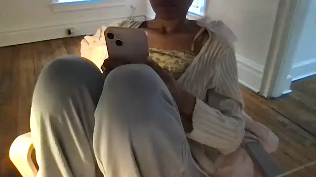 loveofbea online show from April 23, 12:29 pm