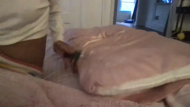 loveofbea online show from April 28, 12:41 am