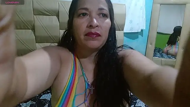 Snapshot of Stefanny_Taylor_ chatting on October 4, 3:01 am Stefanny Taylor online show from October 4, 3:01 am