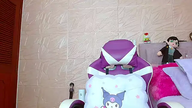 kendallsweet7 online show from October 7, 7:51 pm