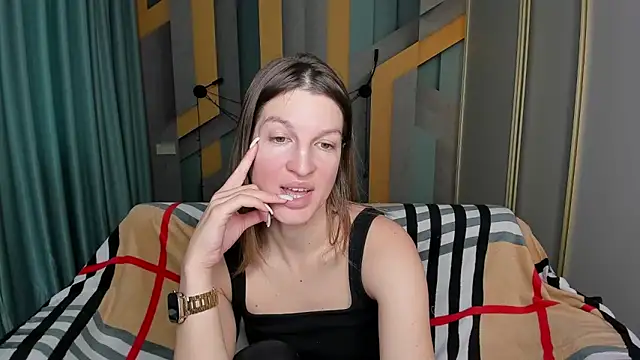 EmilyWalkeri online show from November 20, 8:26 am