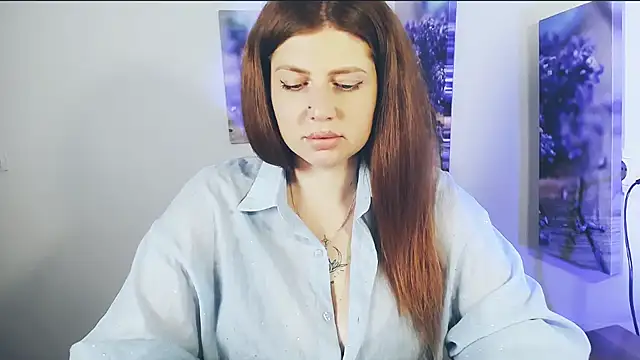 Lizzy Love online show from June 7, 8:43 am