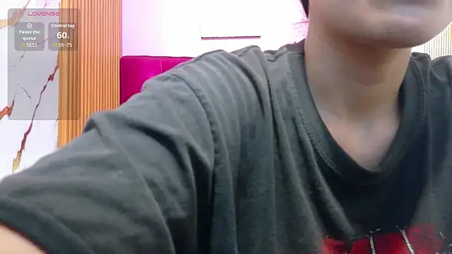 yourcuteneighbourr online show from July 30, 3:18 am
