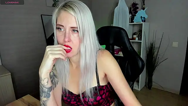 Mermaid N online show from November 8, 2:05 am