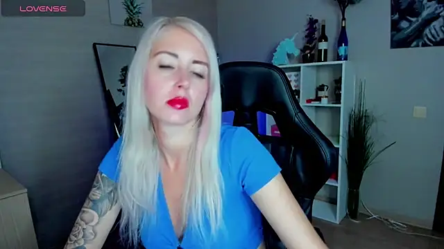 Snapshot of Mermaid_N chatting on September 29, 1:54 am Mermaid N online show from September 29, 1:54 am