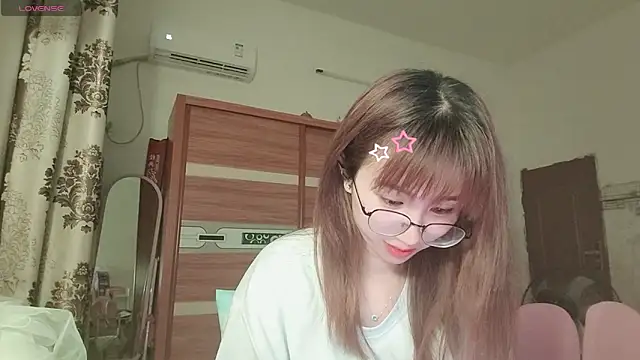 Lili 666 online show from April 22, 3:53 pm