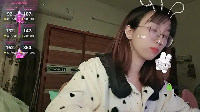 Lili 666 online show from November 3, 4:22 pm