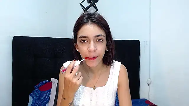 srta luciana online show from February 18, 12:04 pm