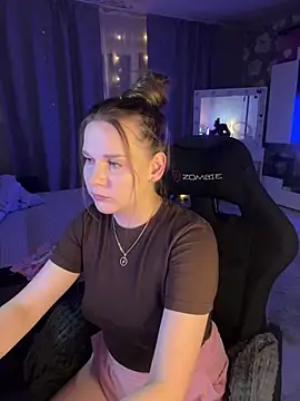 Lexi noah online show from December 19, 9:29 pm