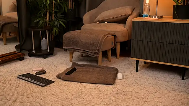  keeti  online show from April 25, 7:22 pm