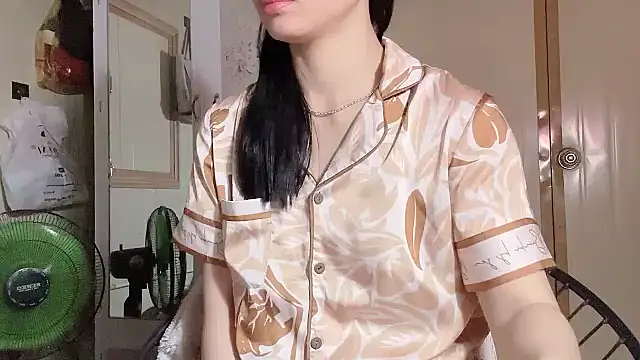 LinhChi 9x online show from April 23, 1:46 pm