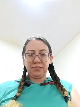 miss hanna07 online show from April 26, 9:34 pm