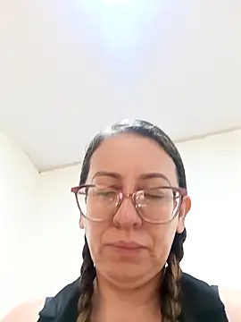 miss hanna07 online show from April 19, 3:34 pm