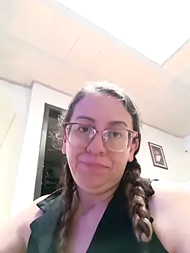 miss hanna07 online show from April 20, 9:07 pm