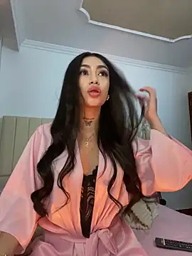 Snapshot of Effy_Bonny chatting on October 5, 2:27 am Effy Bonny online show from October 5, 2:27 am