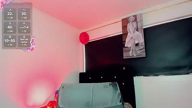 Kendall hornyy online show from July 21, 7:47 pm
