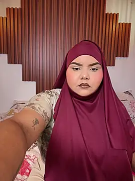  Shara Handal  online show from January 16, 10:55 am