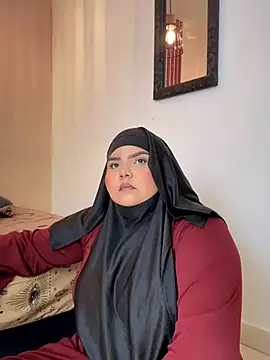  Shara Handal  online show from September 16, 10:01 am