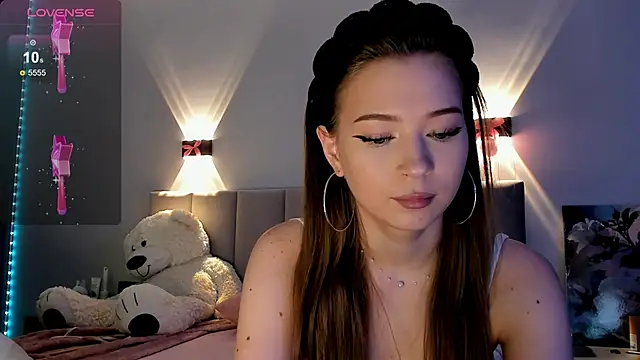 Snapshot of diana_nier chatting on September 27, 8:05 pm diana nier online show from September 27, 8:05 pm