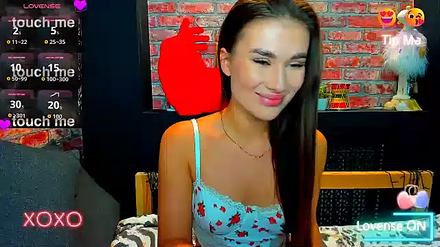 Snapshot of UrJoyy chatting on September 12, 12:45 pm UrJoyy online show from September 12, 12:45 pm