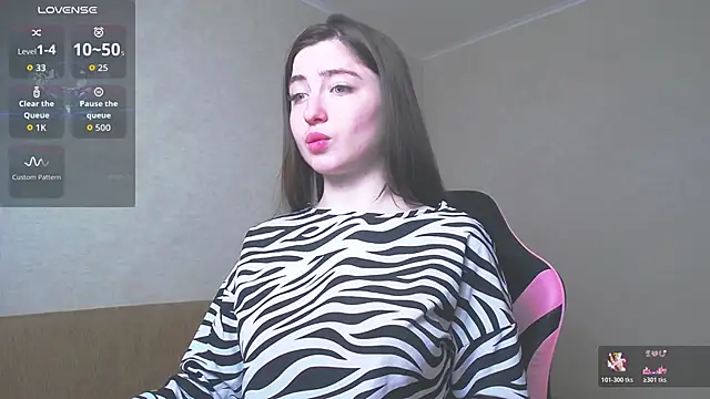 Luxuryalma online show from April 23, 1:02 pm