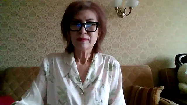 Elegant00Lady online show from April 18, 4:15 am