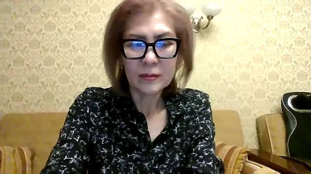 Elegant00Lady online show from April 23, 2:08 pm