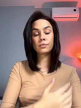 MiaNell online show from January 8, 7:18 pm