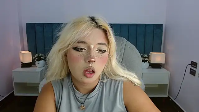 april bunnyy online show from June 3, 9:31 pm