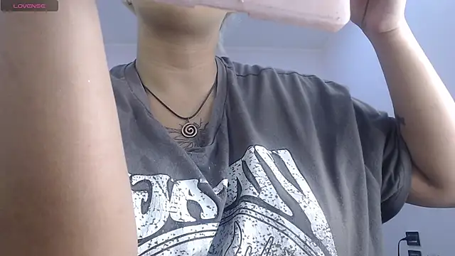 april bunnyy online show from April 24, 8:11 pm