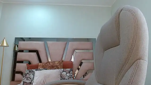 april bunnyy online show from July 28, 4:39 pm