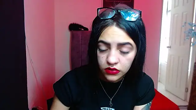 Violettasquirt online show from October 23, 3:29 pm