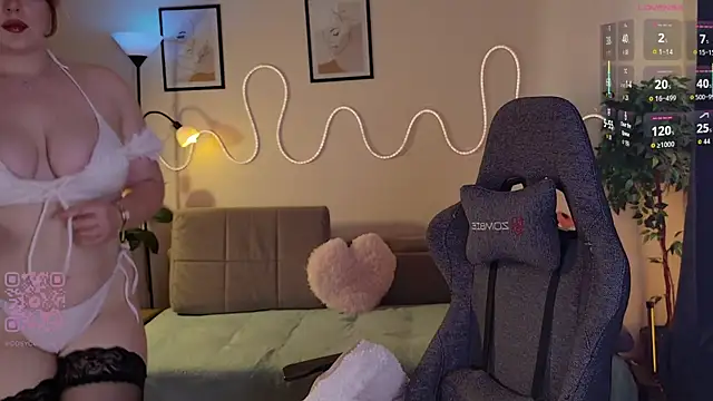 cosycute  online show from May 23, 5:55 pm