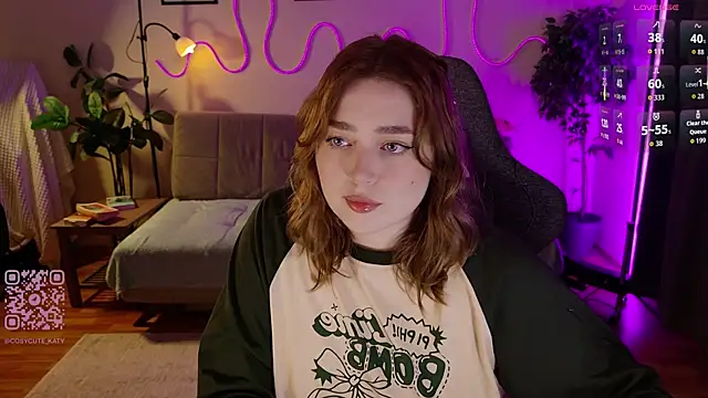 cosycute  online show from May 21, 6:17 pm