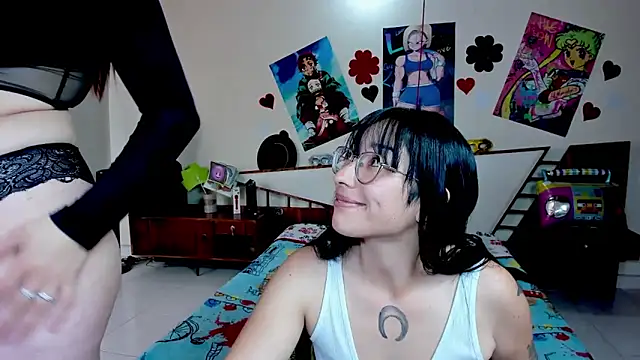 jeyloveebony online show from September 12, 2:35 pm